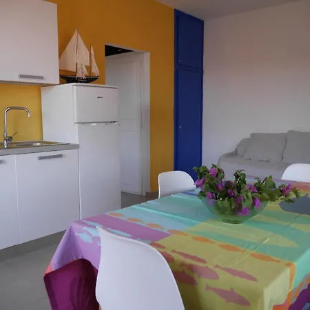 Maisonettes